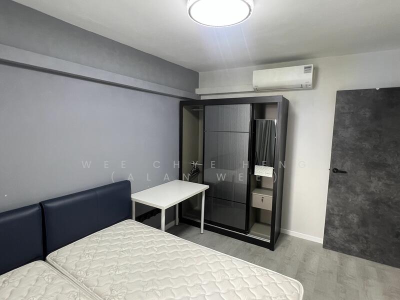 For Rent - 34 Whampoa West