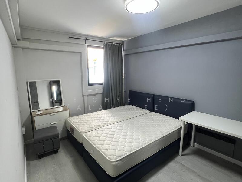 For Rent - 34 Whampoa West