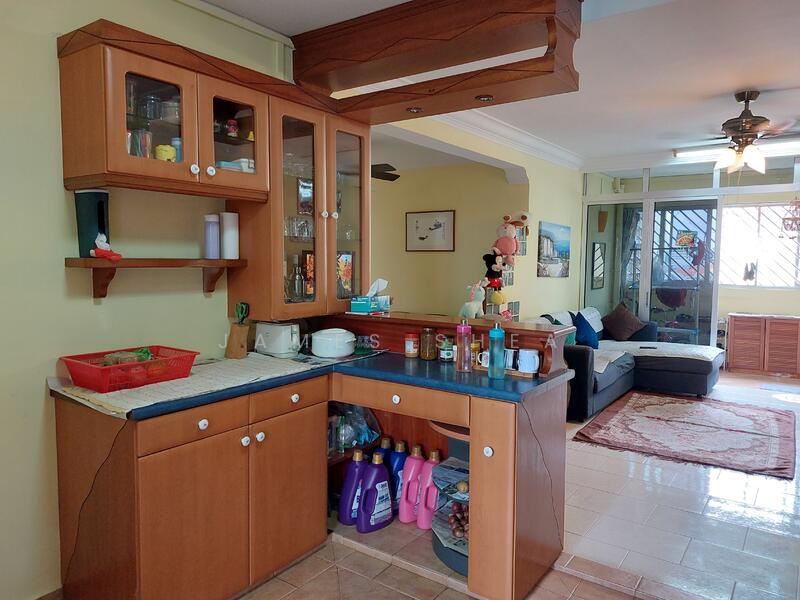 For Rent - 227 Simei Street 4