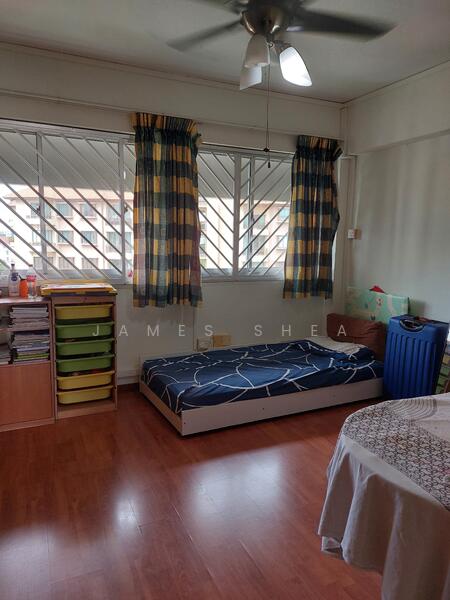 For Rent - 227 Simei Street 4