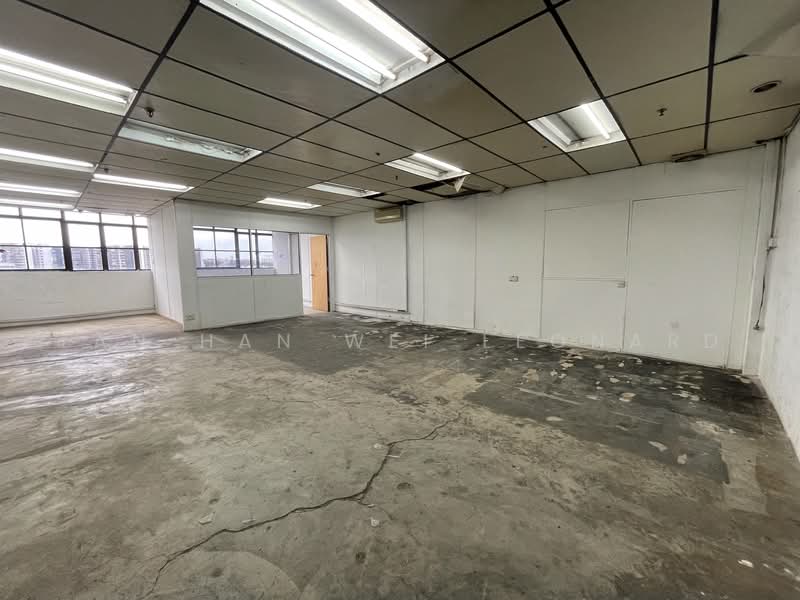 Da Jin Factory Building, 362 Upper Paya Lebar Road, 850 sqft, Light Industrial (B1) For Rent, by Tan Han Wei Leonard, 24179278 - CommercialGuru.com.sg