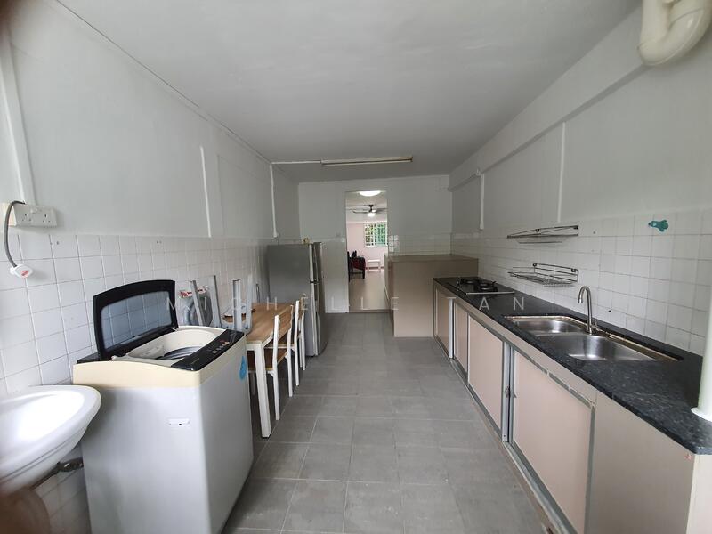 631 Ang Mo Kio Avenue 4, 631 Ang Mo Kio Avenue 4, 1,593 sqft, Shop / Shophouse For Sale, by Michelle Tan, 24179940 - CommercialGuru.com.sg
