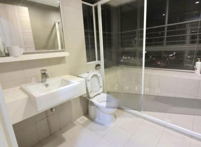 9 Boon Keng Road, 9 Boon Keng Road, Balestier / Toa Payoh, 3 Bedrooms, 1,214 sqft, HDB Flat For Rent, by Brandon Zheng 郑祺宝, 24180428 - Bathroom - PropertyGuru.com.sg