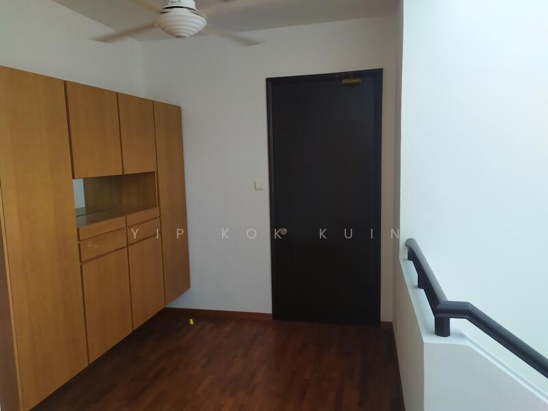 Palm Spring Condominium For Sale at S$ 7,000,000 | PropertyGuru Singapore - upper floor landing with separate door to lift landing