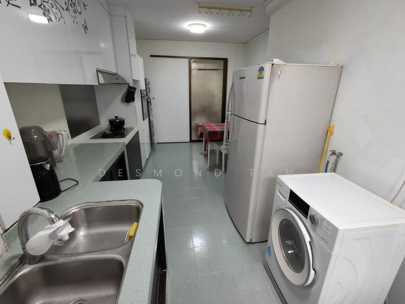 420 Tampines Street 41, 420 Tampines Street 41, Pasir Ris / Tampines, 2 Bedrooms, 800 sqft, HDB Flat For Rent, by Desmond Tan, 24181740 - PropertyGuru.com.sg