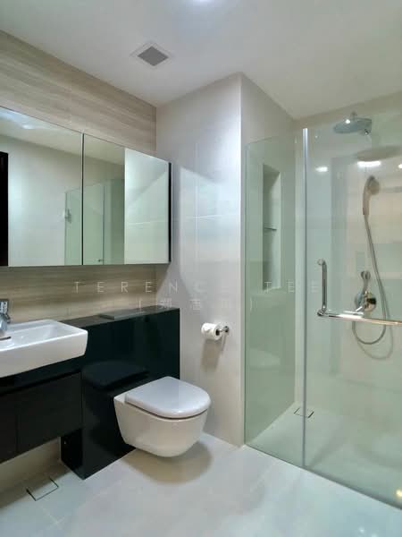 Eon Shenton, 70 Shenton Way, 2 Bedrooms, 1,045 sqft, Condominium For Rent, by Terence Tee (郑志翔), 24181910 - PropertyGuru.com.sg