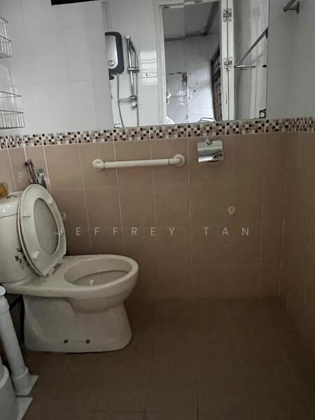 For Rent - 737 Yishun Street 72