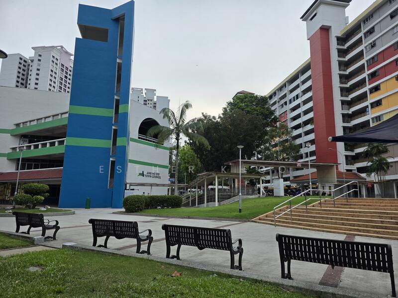 338 Ang Mo Kio Avenue 1, 338 Ang Mo Kio Avenue 1, 320 sqft, Shop / Shophouse For Rent, by Esther Khoo, 24182547 - CommercialGuru.com.sg
