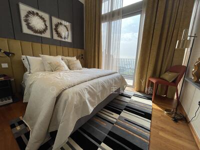 For Sale - V on Shenton