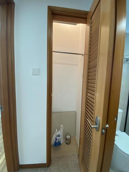 Queens, 16 Stirling Road, Alexandra / Commonwealth, 3 Bedrooms, 1,184 sqft, Condominium For Rent, by Rachel Tan, 24182965 - PropertyGuru.com.sg