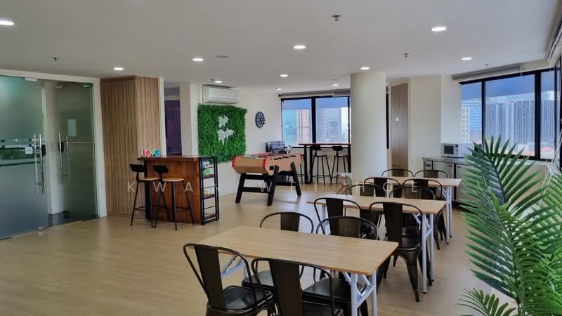 Central Plaza, 298 Tiong Bahru Road, 2,939 sqft, Office For Rent, by Kwan Wei Hoe, 24184064 - CommercialGuru.com.sg