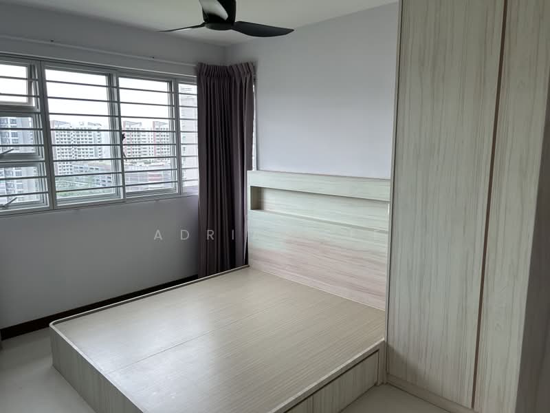 473A Upper Serangoon Crescent, 473A Upper Serangoon Crescent, 3 Bedrooms, 1,216 sqft, HDB Flat For Rent, by Adrian See, 24184703 - Master Bedroom - PropertyGuru.com.sg