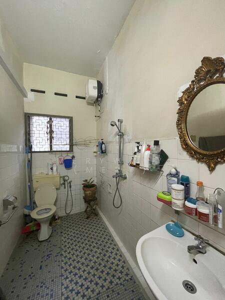 Novena Terrace, Thomson Road, 3 Bedrooms, 2,400 sqft, Terraced House For Sale, by Merywaty (Mery), 24186097 - PropertyGuru.com.sg