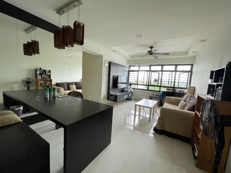 28D Dover Crescent, 28D Dover Crescent, 3 Bedrooms, 1,023 sqft, HDB Flat For Rent, by Christopher Low, 24187324 - PropertyGuru.com.sg