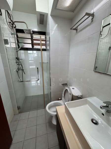 28D Dover Crescent, 28D Dover Crescent, 3 Bedrooms, 1,023 sqft, HDB Flat For Rent, by Christopher Low, 24187324 - PropertyGuru.com.sg