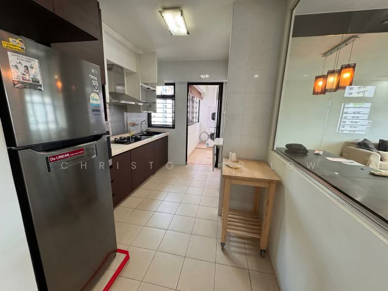 28D Dover Crescent, 28D Dover Crescent, 3 Bedrooms, 1,023 sqft, HDB Flat For Rent, by Christopher Low, 24187324 - PropertyGuru.com.sg