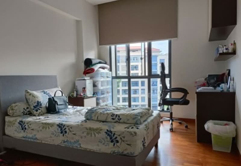 Carissa Park Condo, 4 Flora Drive, 3 Bedrooms, 1,324 sqft, Condominium For Rent, by Grace Neo, 24188503 - PropertyGuru.com.sg