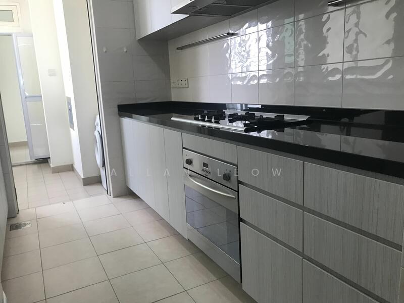 Costa Del Sol, 70 Bayshore Road, 3 Bedrooms, 1313 sqft, N SALE, by