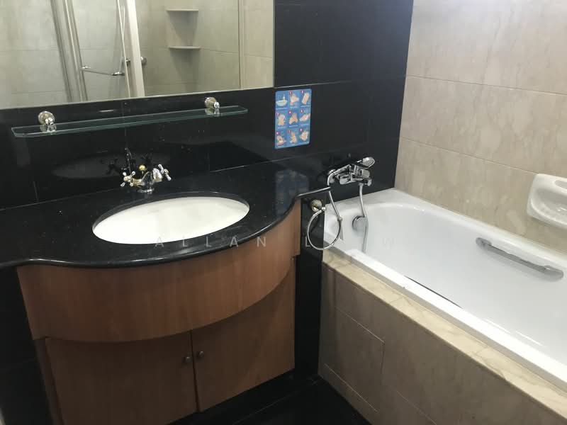 Costa Del Sol, 70 Bayshore Road, 3 Bedrooms, 1313 sqft, N SALE, by