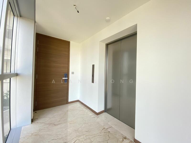 For Rent - Queens Peak