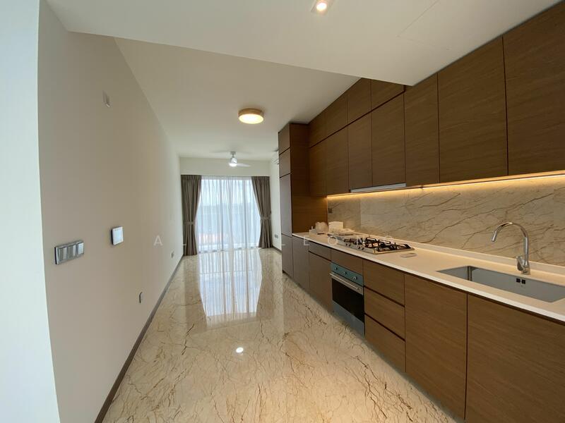 For Rent - Queens Peak