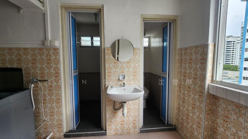 For Rent - 75 Marine Drive