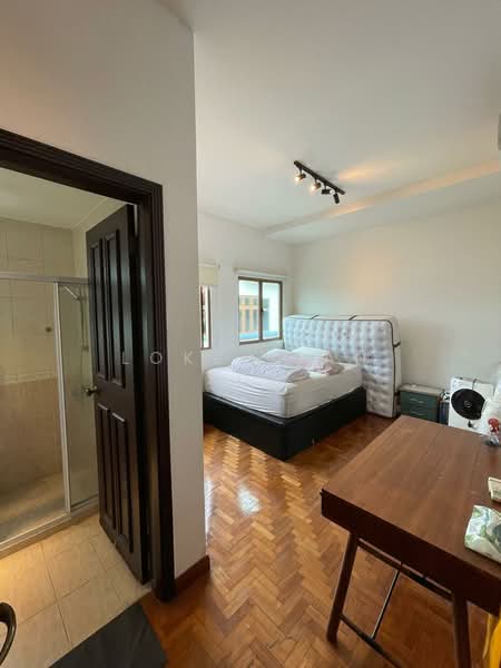 For Rent - Villa Verde