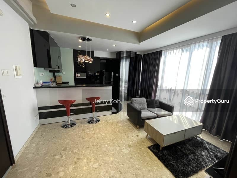 For Rent - UE Square