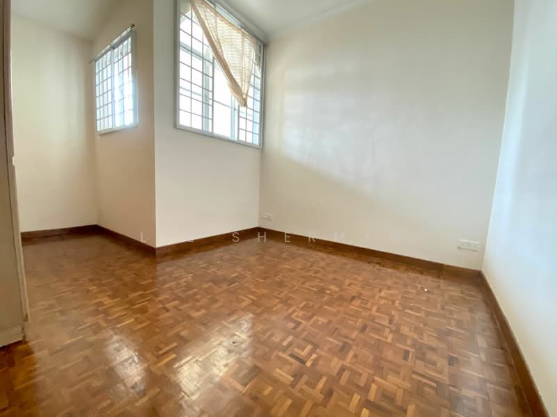 For Rent - Coronation Arcade