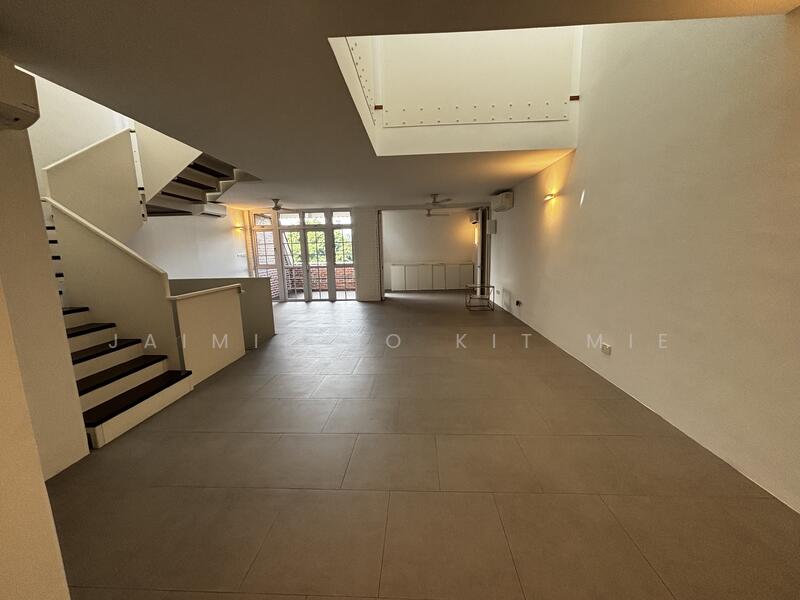 For Rent - Mount Faber Lodge