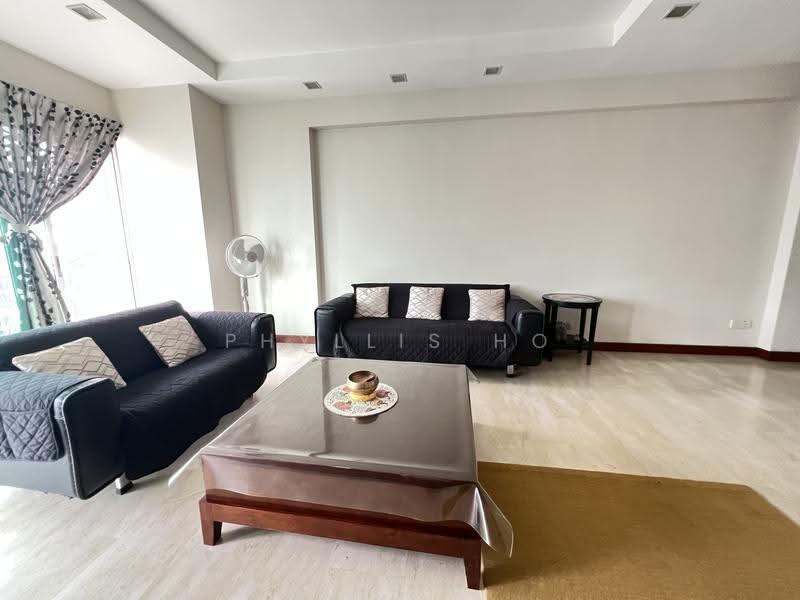 Butterworth 8, 4 Butterworth Lane, East Coast / Marine Parade, 3 Bedrooms, 1,313 sqft, Condominium For Rent, by Phyllis Ho, 24190541 - Living Room - PropertyGuru.com.sg