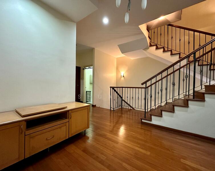 Common area level 2