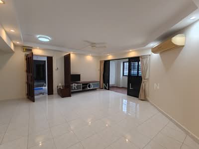For Rent - 226B Compassvale Walk