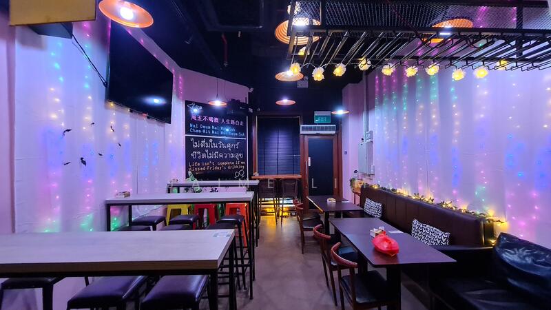 Burlington Square, 175 Bencoolen Street, 344 sqft, Food & Beverage For Sale, by Jaime Lim, 24193103 - CommercialGuru.com.sg