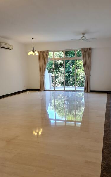 Specious living room