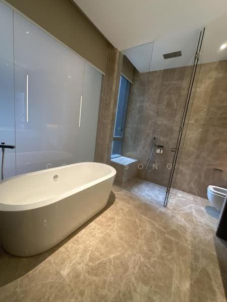 Leedon Residence, 6 Leedon Heights, Tanglin / Holland / Bukit Timah, 3 Bedrooms, 2,110 sqft, Condominium For Rent, by Colin Song, 24194805 - Bathroom - PropertyGuru.com.sg