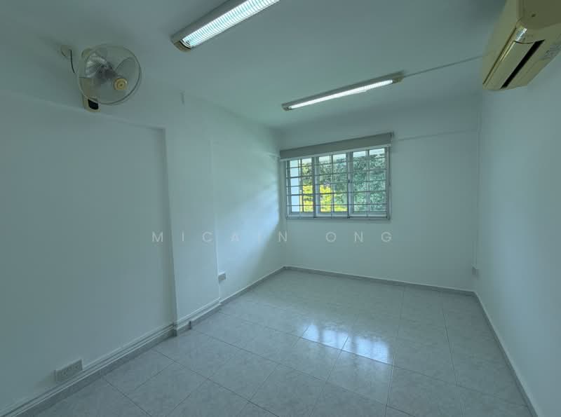 574 Ang Mo Kio Avenue 10, 574 Ang Mo Kio Avenue 10, Ang Mo Kio / Bishan / Thomson, 2,110 sqft, Shop / Shophouse For Sale, by Micain Ong, 24194843 - CommercialGuru.com.sg
