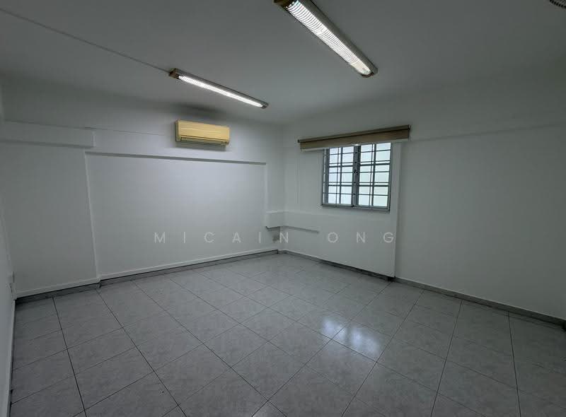 574 Ang Mo Kio Avenue 10, 574 Ang Mo Kio Avenue 10, Ang Mo Kio / Bishan / Thomson, 2,110 sqft, Shop / Shophouse For Sale, by Micain Ong, 24194843 - CommercialGuru.com.sg