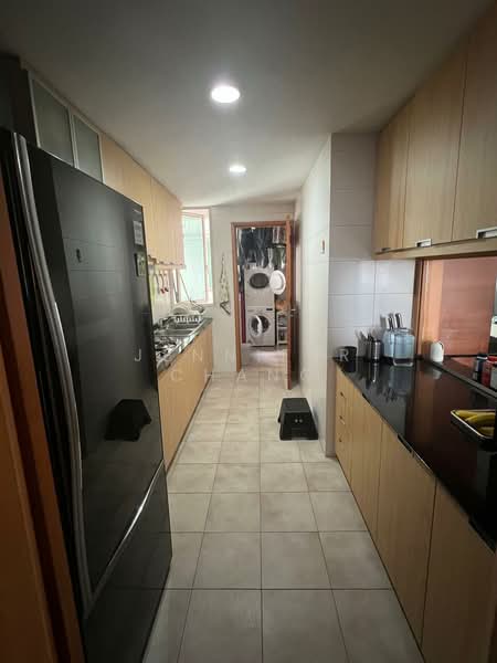 Sunglade, 11 Serangoon Avenue 2, 3 Bedrooms, 1,238 sqft, Condominium For Rent, by Jennifer Chang, 24196210 - PropertyGuru.com.sg