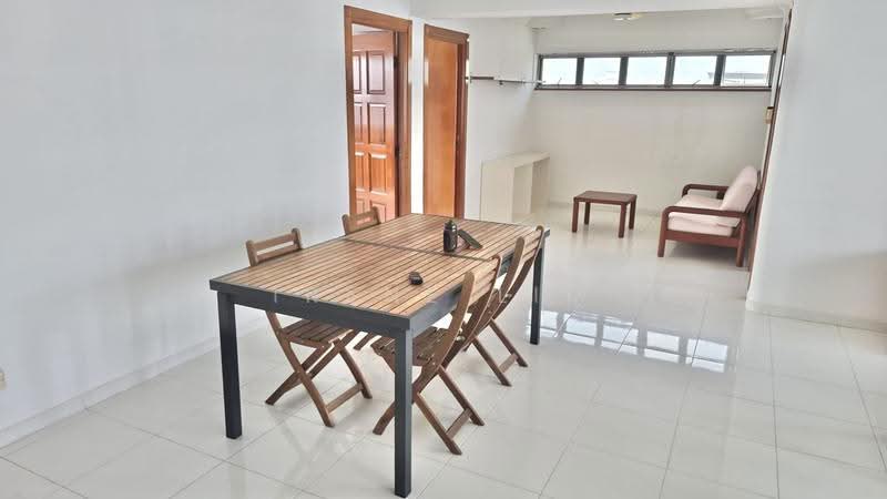 647 Pasir Ris Drive 10, 647 Pasir Ris Drive 10, Pasir Ris / Tampines, 3 Bedrooms, 1,593 sqft, HDB Flat For Rent, by Irene Lim, 24197014 - Living Room - PropertyGuru.com.sg