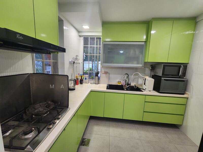 For Rent - Escada View