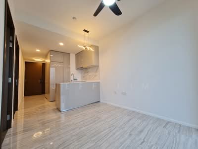 For Rent - Parc Esta