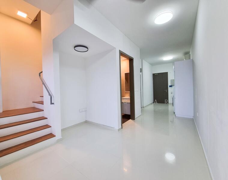 Sycamore Tree, 2 Fowlie Road, 2 Bedrooms, 872 sqft, Apartment For Rent, by Winnie Chiar, 24200705 - PropertyGuru.com.sg