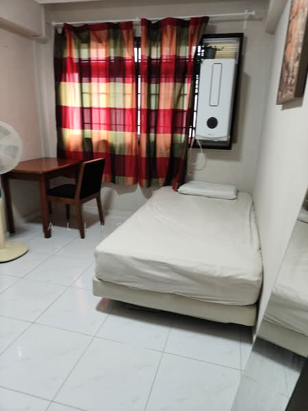 555 Choa Chu Kang North 6, 555 Choa Chu Kang North 6, Room Rental, 120 sqft, HDB Flat For Rent, by Allison Thio, 24201247 - PropertyGuru.com.sg