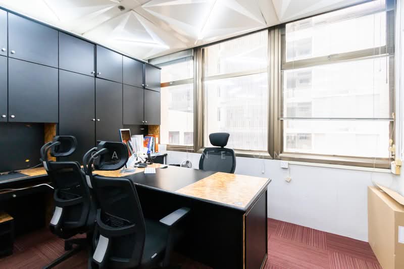 Peninsula Plaza, 111 North Bridge Road, 323 sqft, Office For Rent, by Caroline Ong, 24201855 - CommercialGuru.com.sg