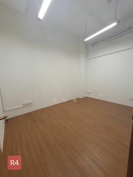 Woodlands 11, 11 Woodlands Close, 150 sqft, Light Industrial (B1) For Rent, by Jensen Toh 卓新智, 24204257 - CommercialGuru.com.sg