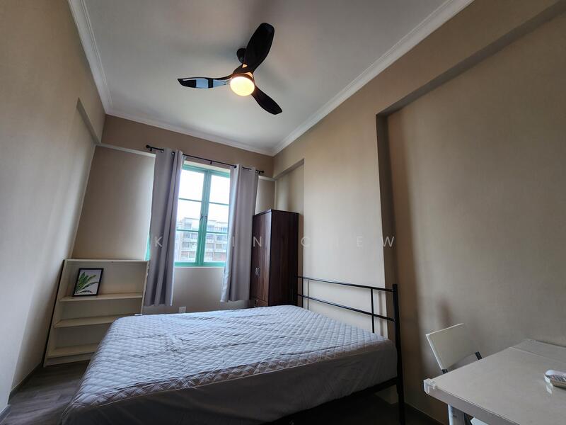The Sunny Spring, 50 Lorong 40 Geylang, 5 Bedrooms, 1,195 sqft, Apartment For Rent, by Kevin Chew, 24205895 - Bedroom 2 - PropertyGuru.com.sg
