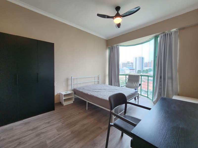 The Sunny Spring, 50 Lorong 40 Geylang, 5 Bedrooms, 1,195 sqft, Apartment For Rent, by Kevin Chew, 24205895 - Master Bedroom - PropertyGuru.com.sg