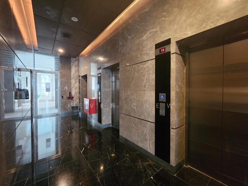Eon Shenton, 70 Shenton Way, Chinatown / Tanjong Pagar, 1,109 sqft, Office For Rent, by Kevin Chew, 24207790 - Lift Lobby - CommercialGuru.com.sg