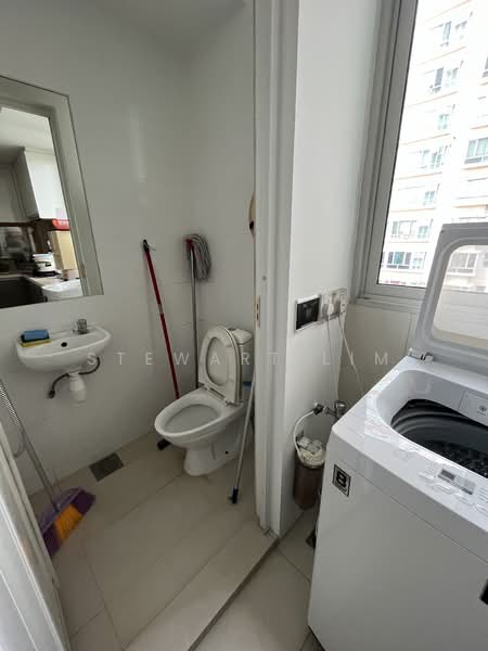 Caspian, 52 Lakeside Drive, 4 Bedrooms, 1,528 sqft, Condominium For Rent, by Stewart Lim, 24208771 - PropertyGuru.com.sg